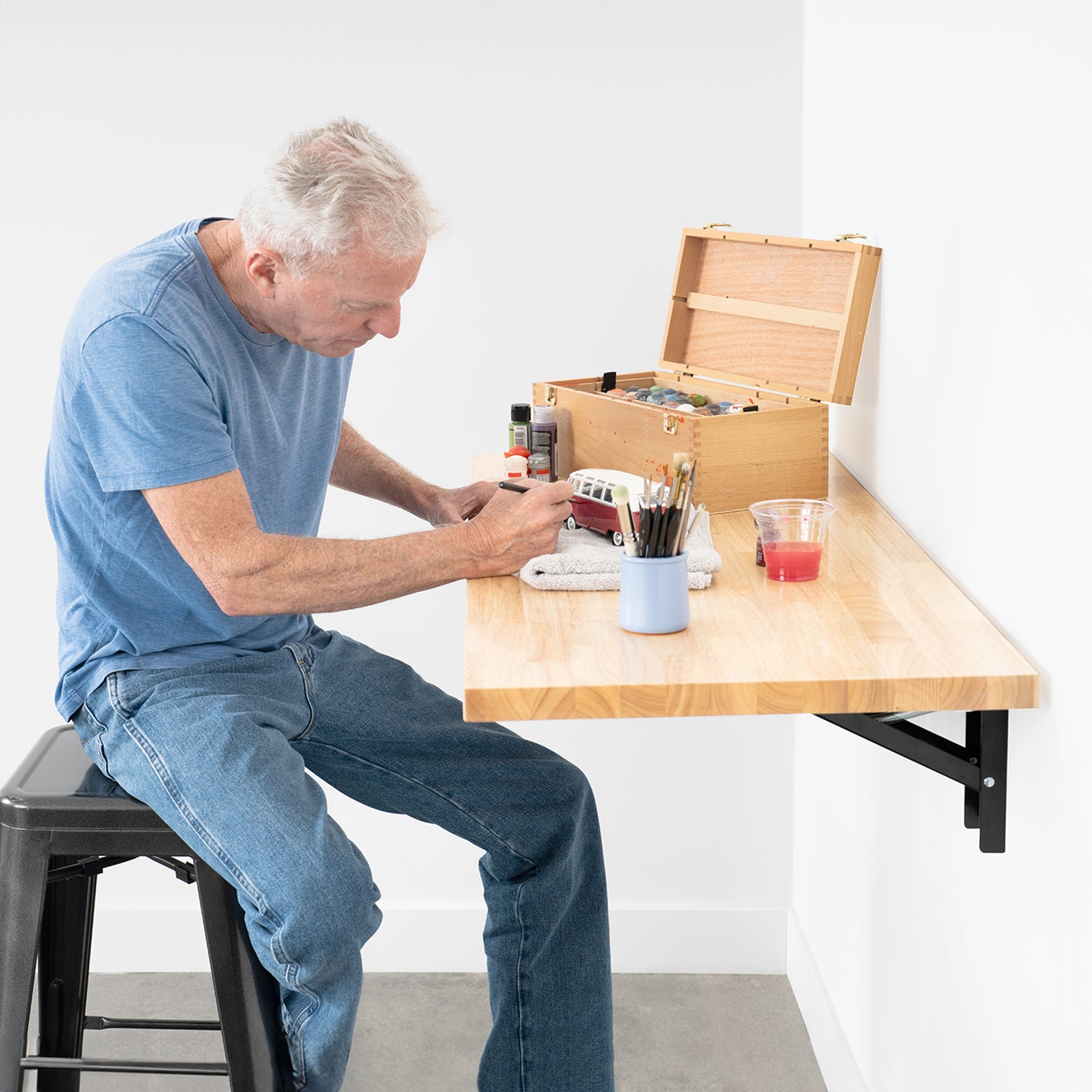 SafeRacks Wall Mounted Folding Worktop for Workshop & Garage